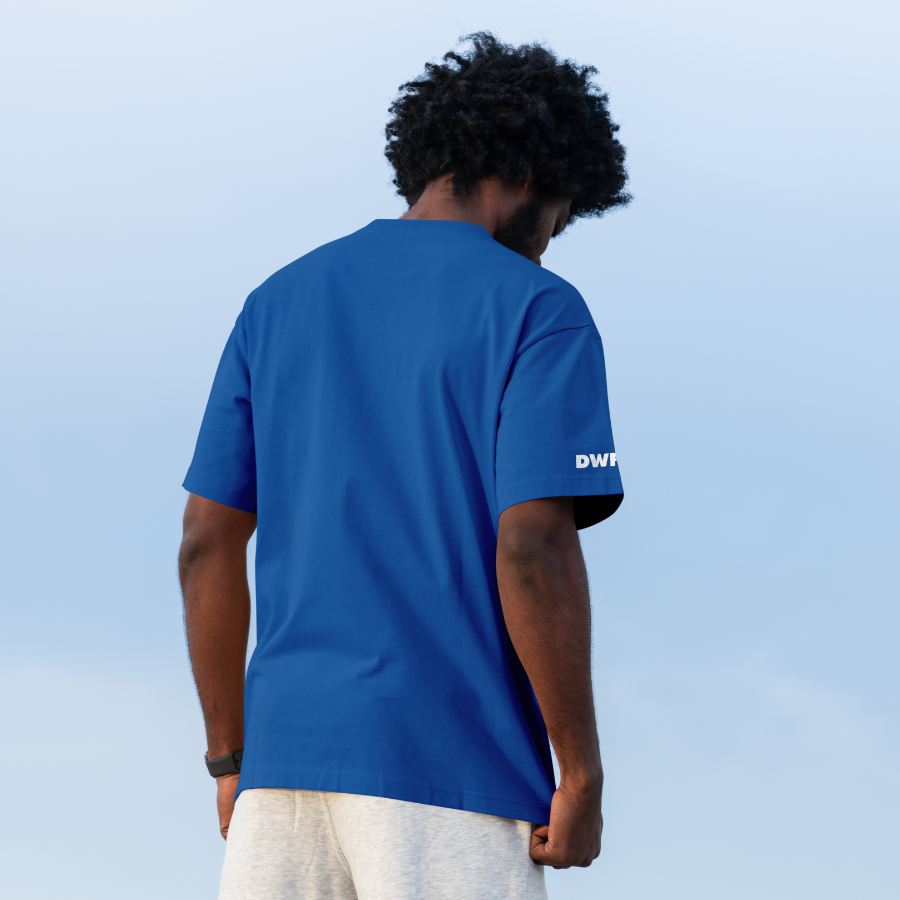 Man wearing Daley World Flooring merchandise.